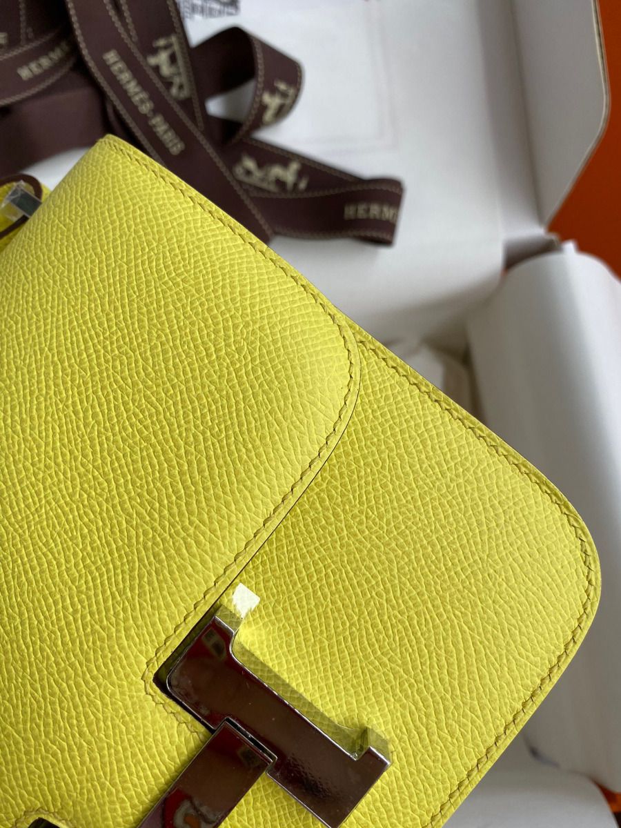 Hermes Constance 18 Handmade Bag In Lime Epsom Calfskin - Image 5