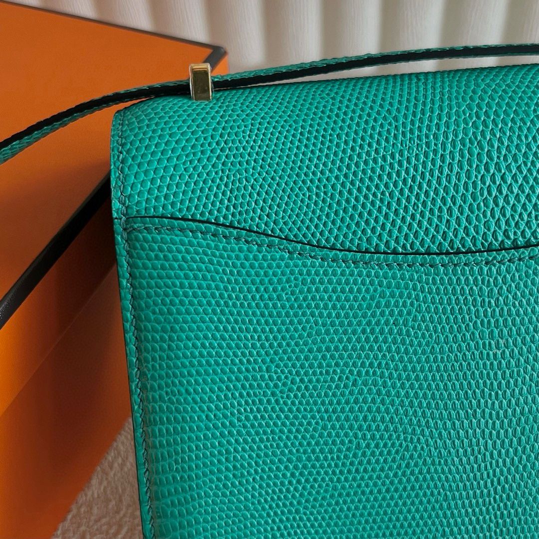 Hermes Constance 18 Handmade Bag in Menthe Lizard Leather - Image 7