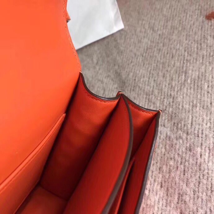 Hermes Constance 24 Handmade Bag In Orange Niloticus Crocodile - Image 4