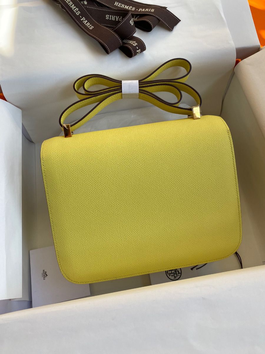 Hermes Constance 24 Handmade Bag In Lime Epsom Calfskin - Image 3