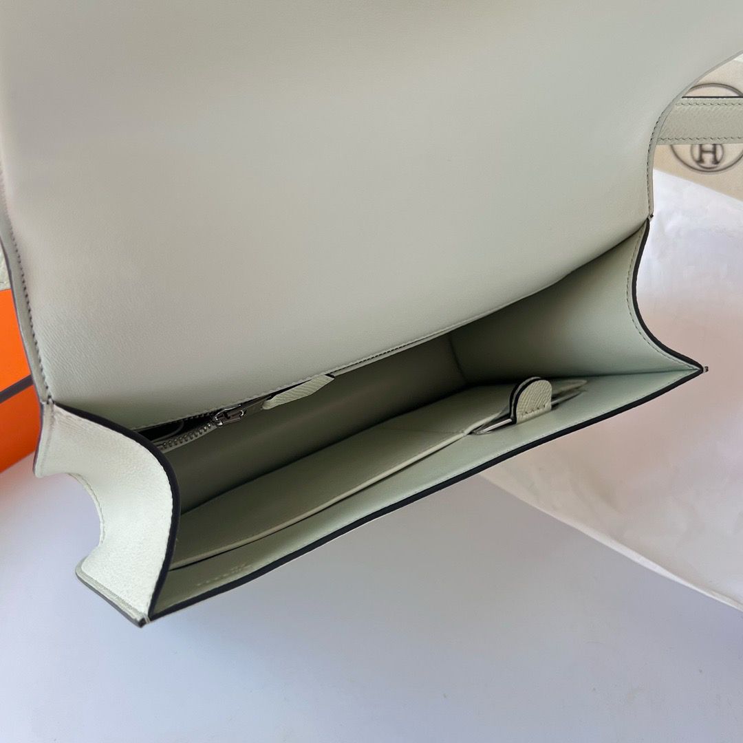 Hermes Constance 1-24 Mirror Bag In Vert Fizz Epsom Calfskin - Image 9