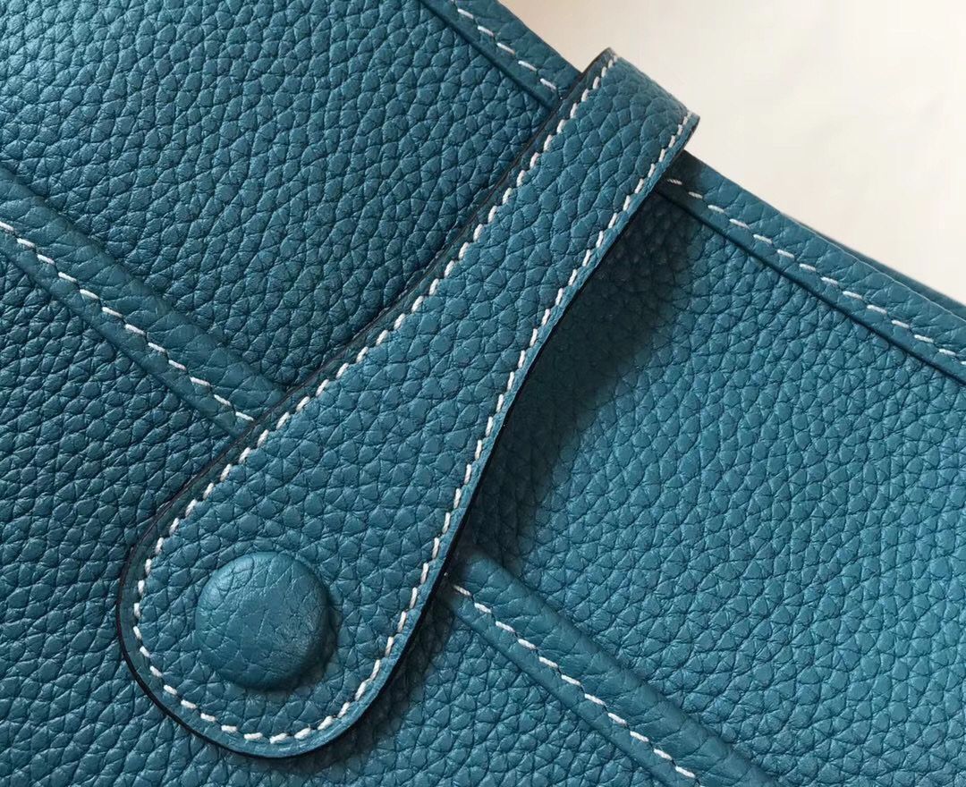 Hermes Evelyne III 29 PM Bag In Blue Jean Clemence Leather - Image 8
