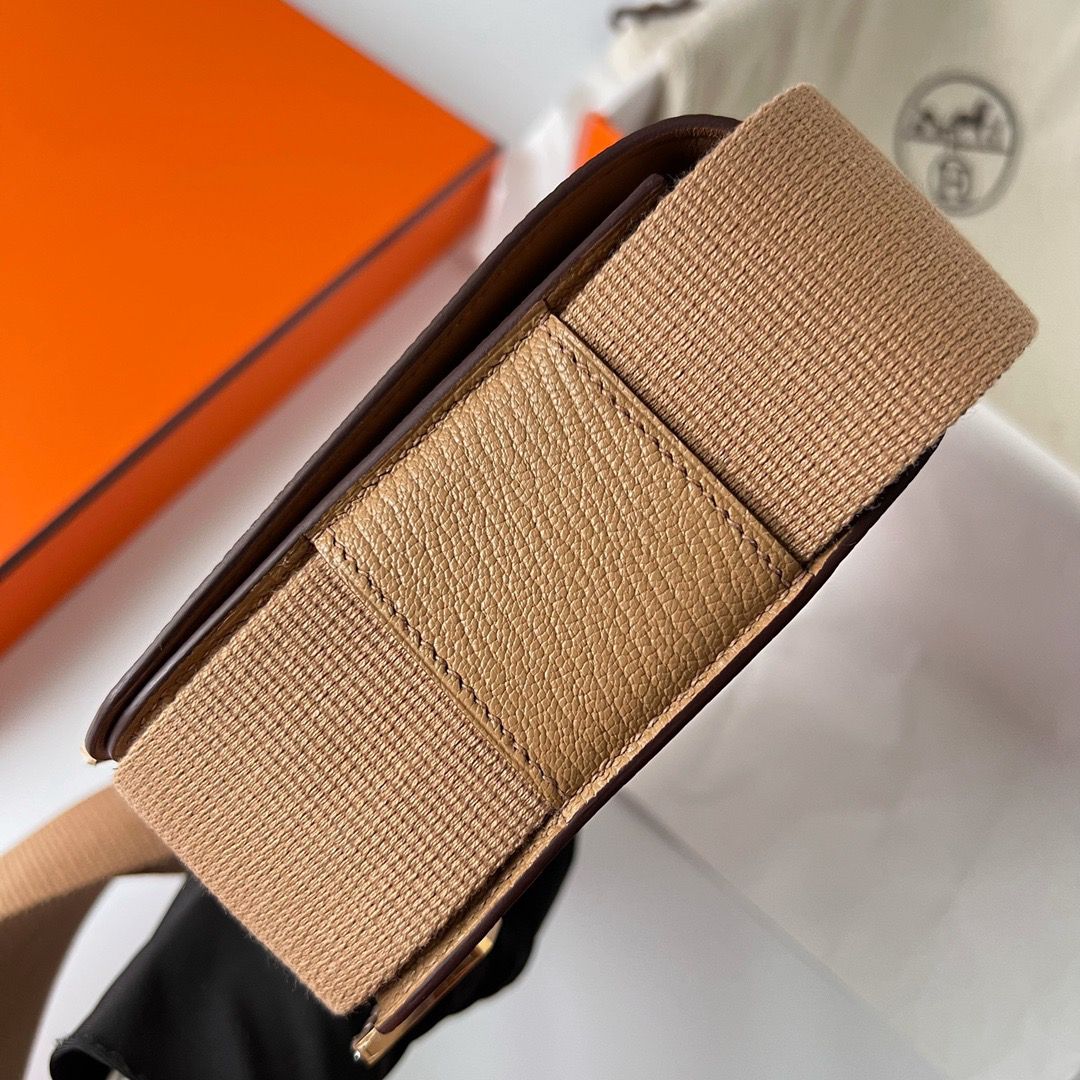 Hermes Geta Handmade Bag In Chai Chevre Mysore Leather - Image 5