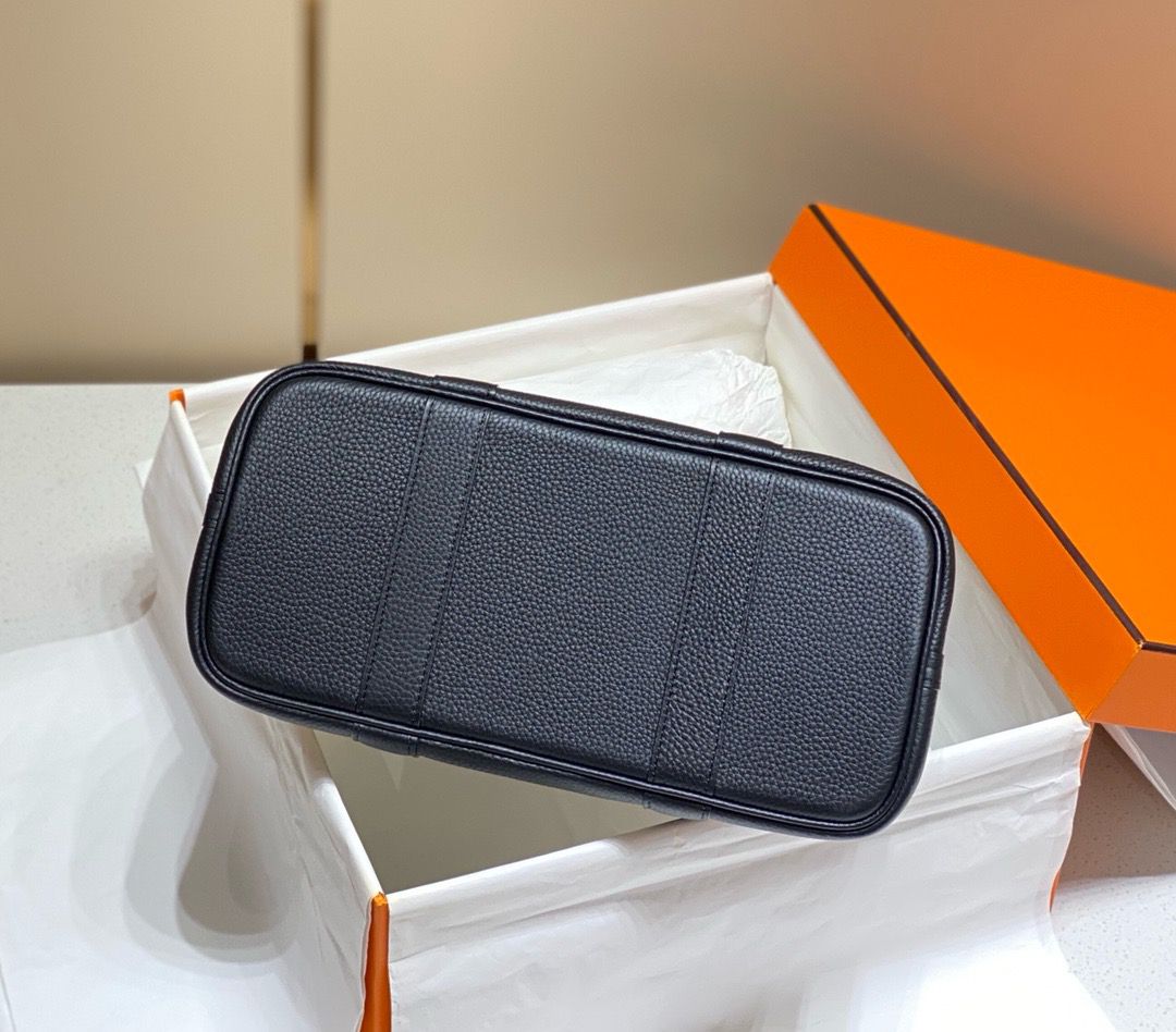 Hermes Garden Party 30cm Bag in Toile and Black Leather - Image 7