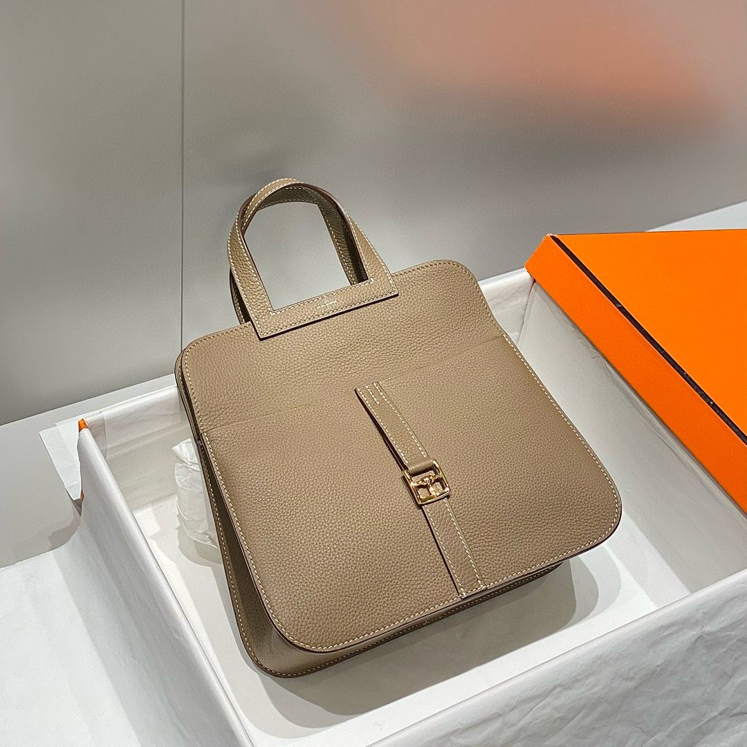Hermes Halzan 25 Bag in Taupe Clemence Leather - Image 4