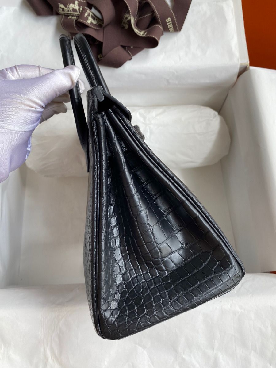 Hermes Birkin 25 Bag In Black Matte Alligator Crocodile Skin - Image 5