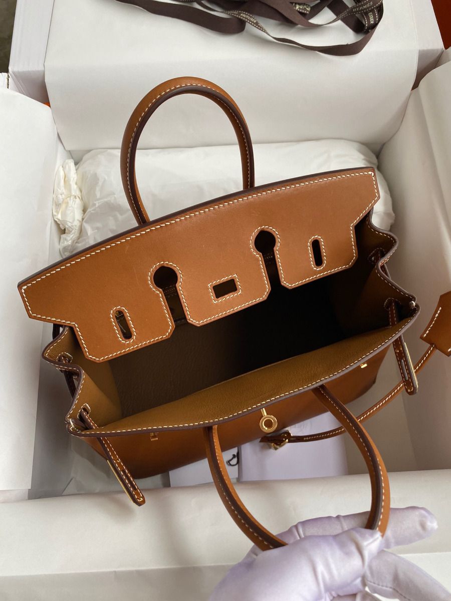 Hermes Birkin 25 Retourne Handmade Bag In Gold Barenia Calfskin - Image 6