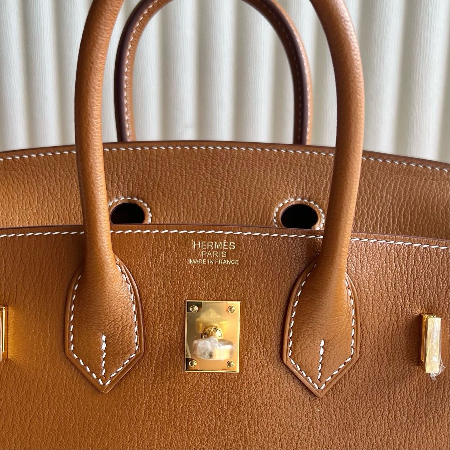 Hermes Birkin 25 Retourne Handmade Bag in Gold Chevre Mysore Goatskin - Image 6