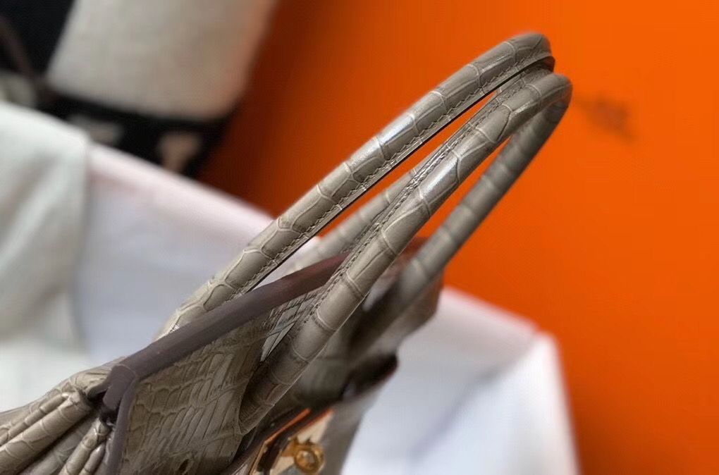 Hermes Birkin 30cm Bag In Taupe Embossed Crocodile Leather - Image 4