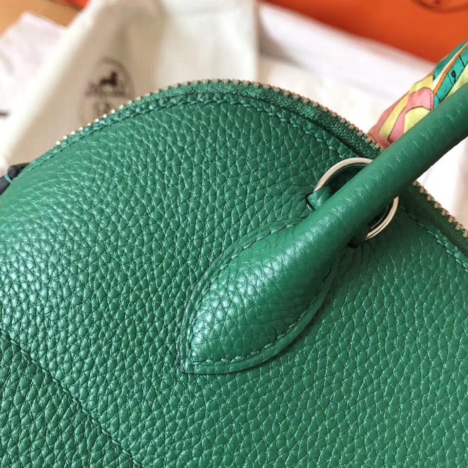 Hermes Bolide 31 Handmade Bag In Vert Vertigo Clemence Leather - Image 5