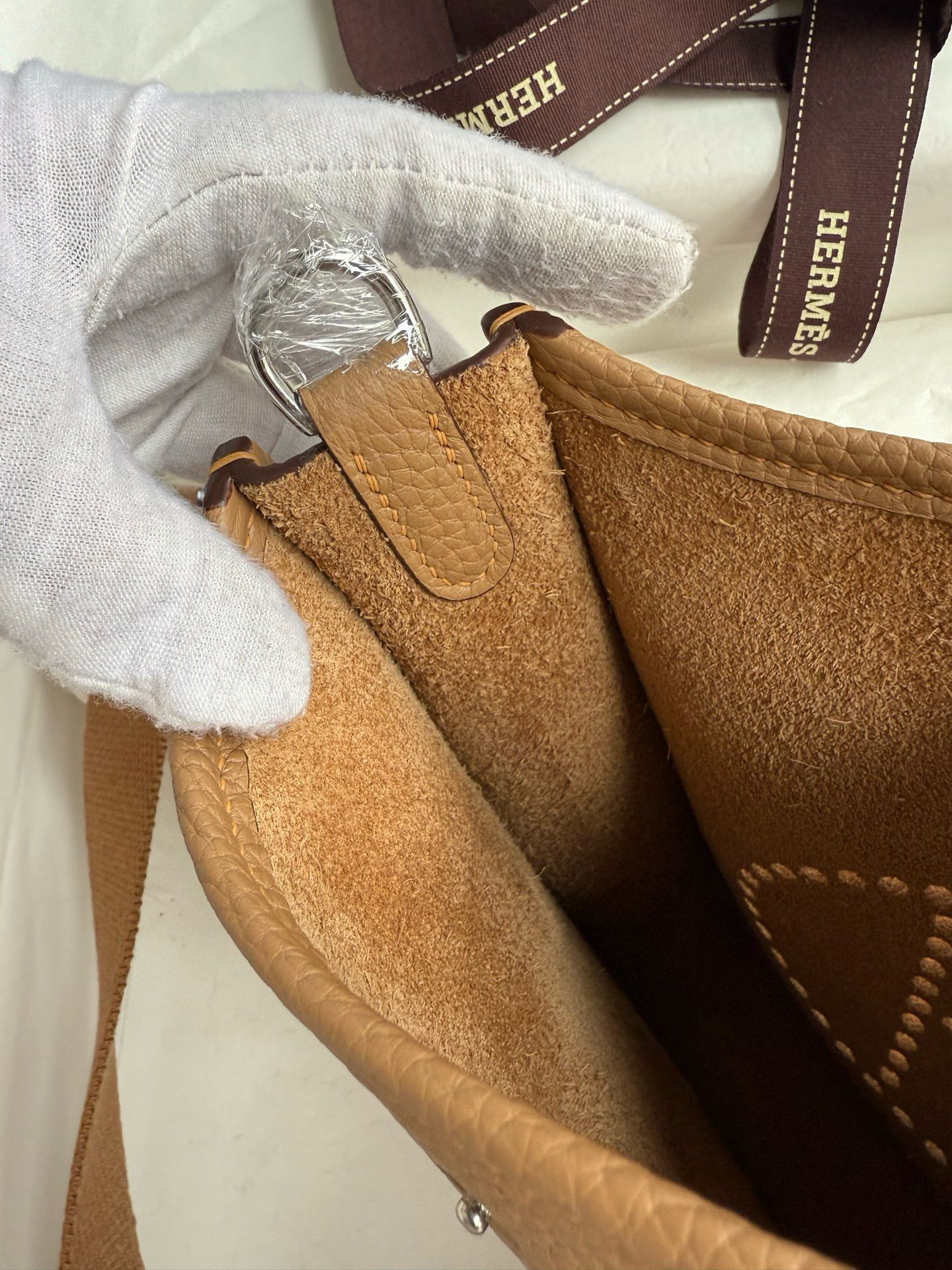 Hermes Evelyne Mini Handmade Bag in Chai Clemence Leather - Image 9