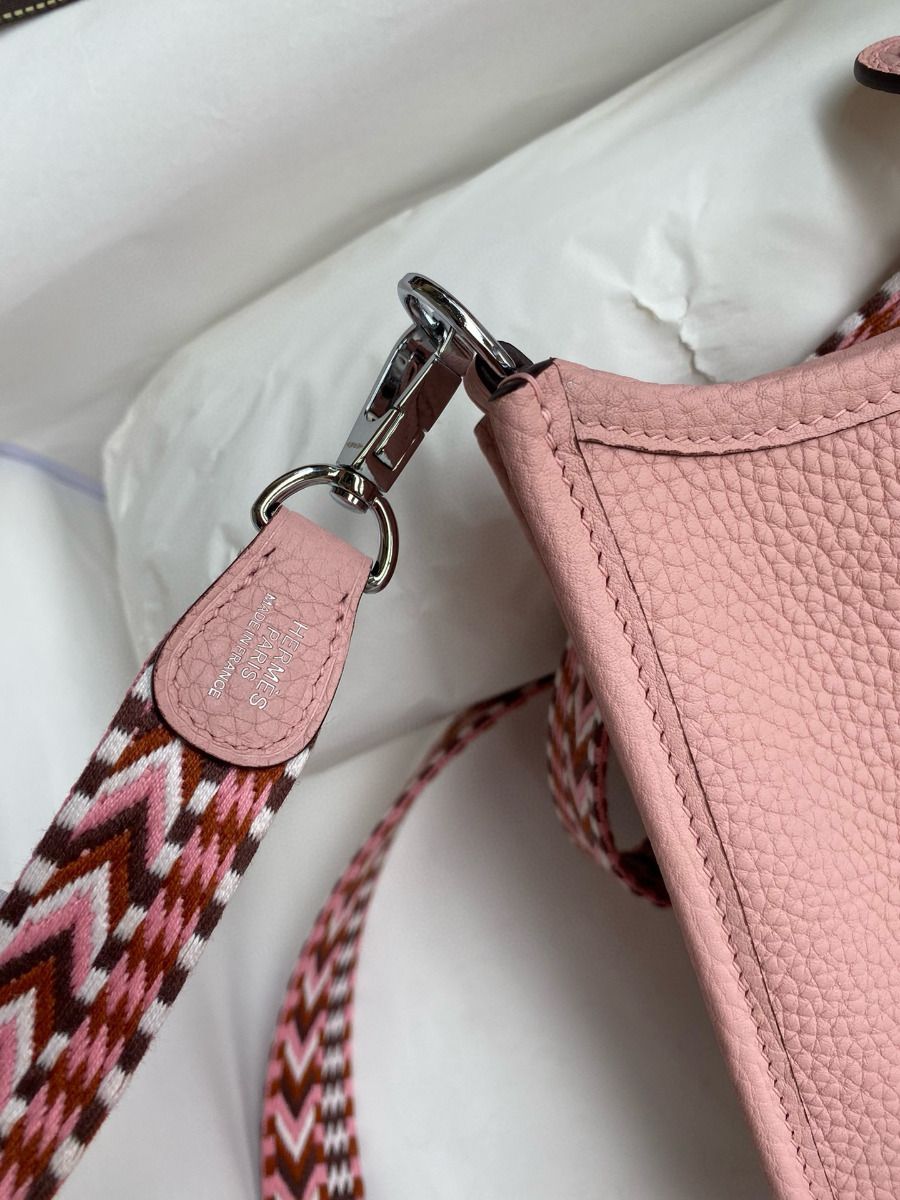 Hermes Evelyne Mini Handmade Bag in Pink Clemence Leather - Image 6