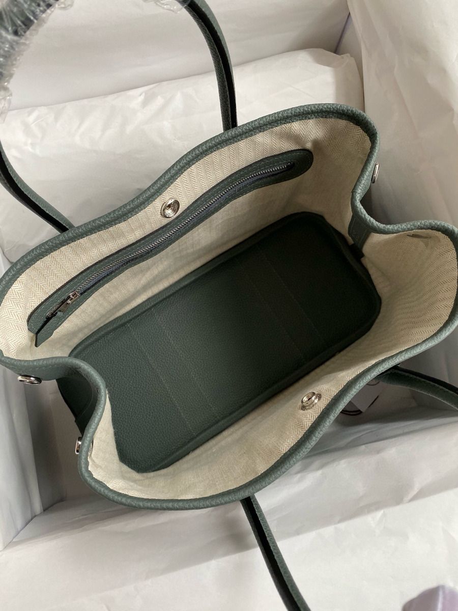 Hermes Garden Party 30 Handmade Bag in Vert Amande Clemence Leather - Image 6