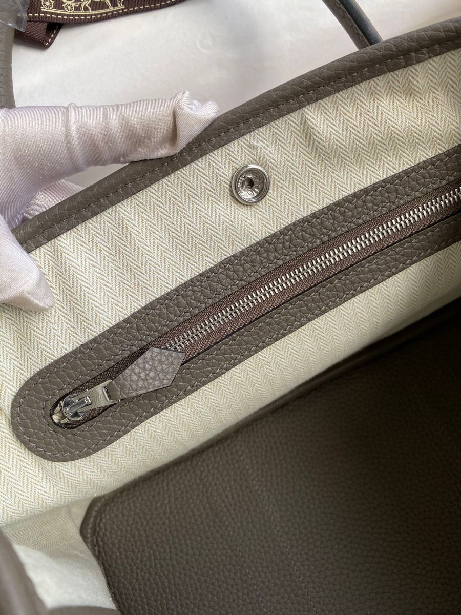 Hermes Garden Party 30 Handmade Bag in Toile and Etain Leather - Image 9