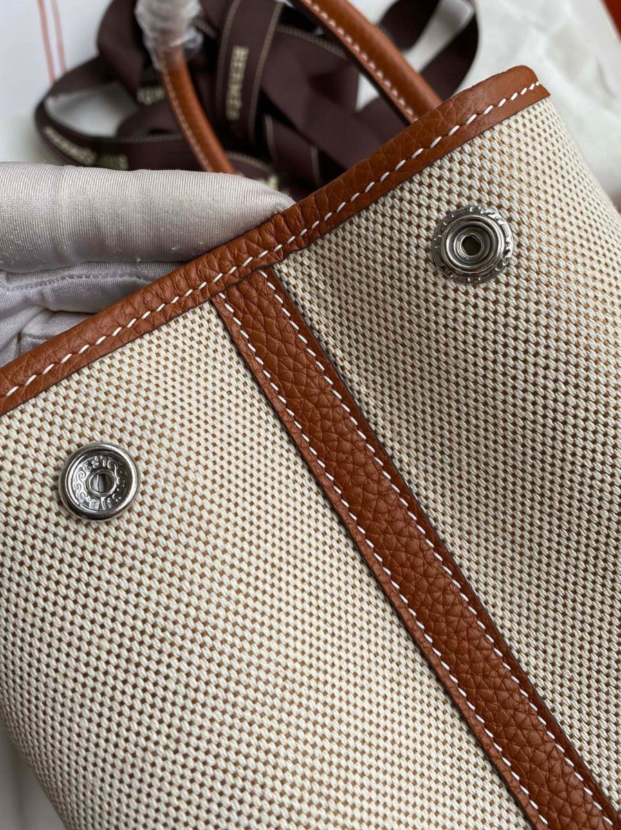 Hermes Garden Party 30 Handmade Bag in Toile and Gold Leather - Image 6