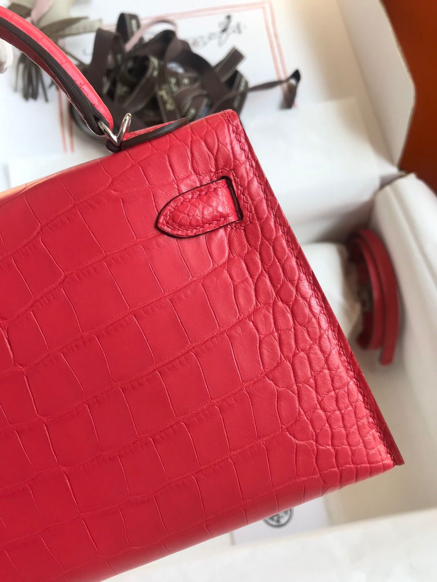 Hermes Kelly Mini II Sellier Handmade Bag In Rose Extreme Matte Alligator Leather - Image 5