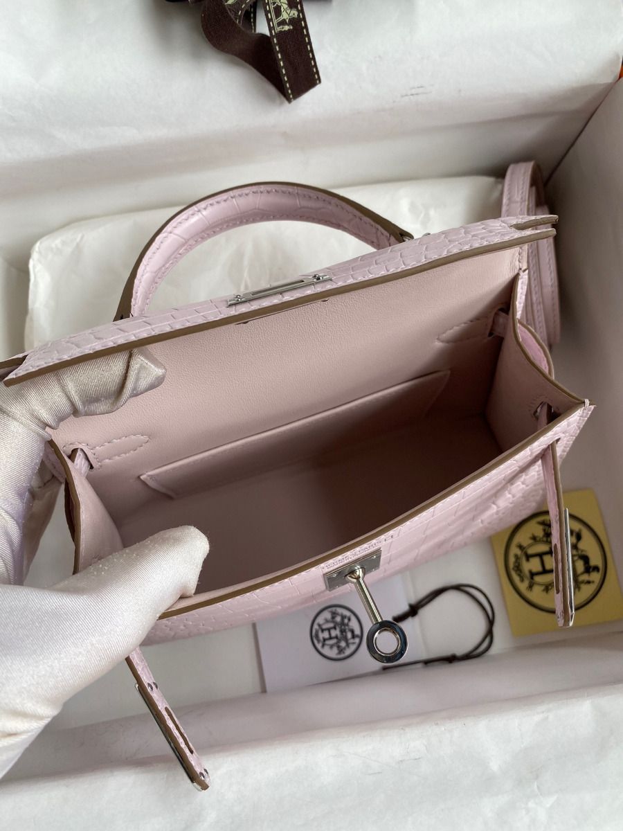 Hermes Kelly Mini II Sellier Handmade Bag In Mauve Pale Matte Alligator Leathe - Image 10