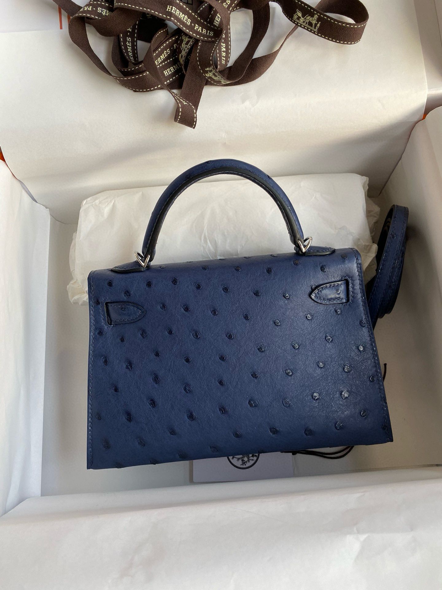 Hermes Kelly Mini II Sellier Handmade Bag In Blue Iris Ostrich Leather - Image 3