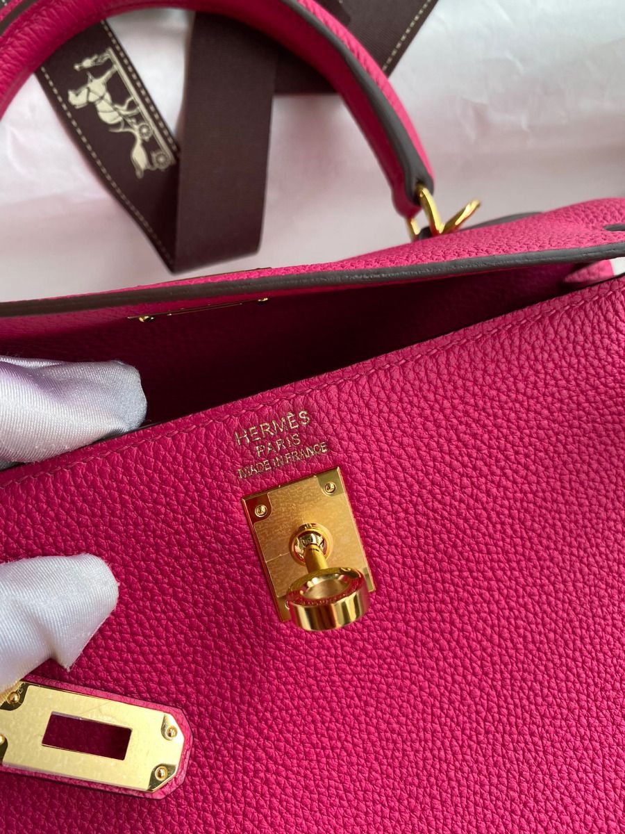 Hermes Kelly Retourne 25 Handmade Bag In Framboise Clemence Leather - Image 8