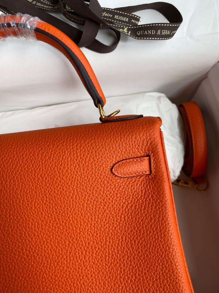 Hermes Kelly Retourne 25 Handmade Bag In Orange Clemence Leather - Image 5