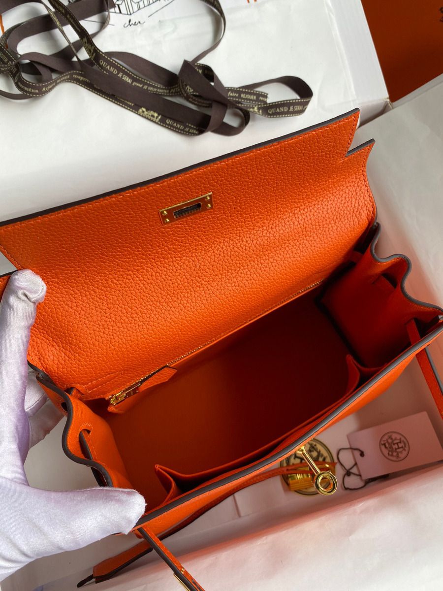 Hermes Kelly Retourne 25 Handmade Bag In Orange Clemence Leather - Image 8