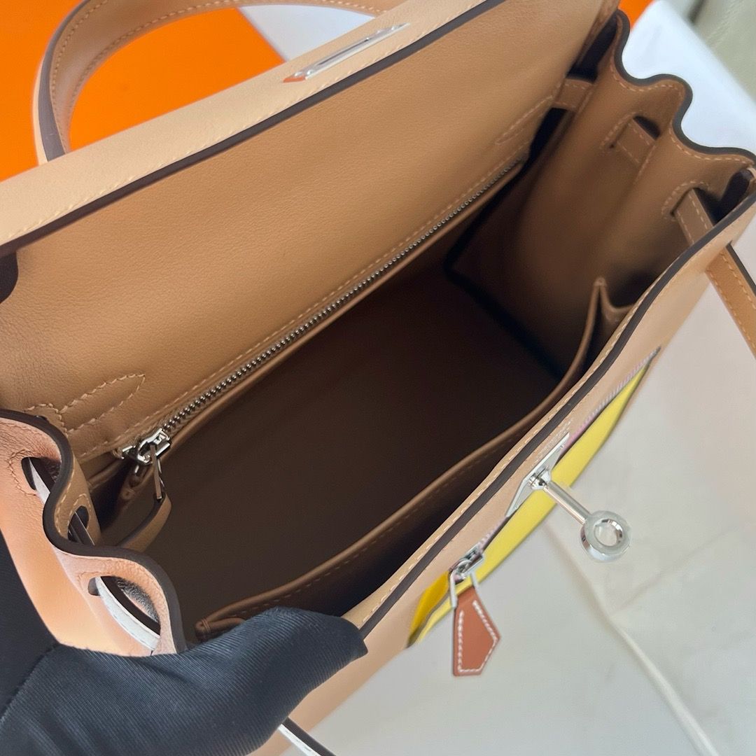 Hermes Kelly Colormatic 25 Handmade Bag in Chai Swifit Leather - Image 9