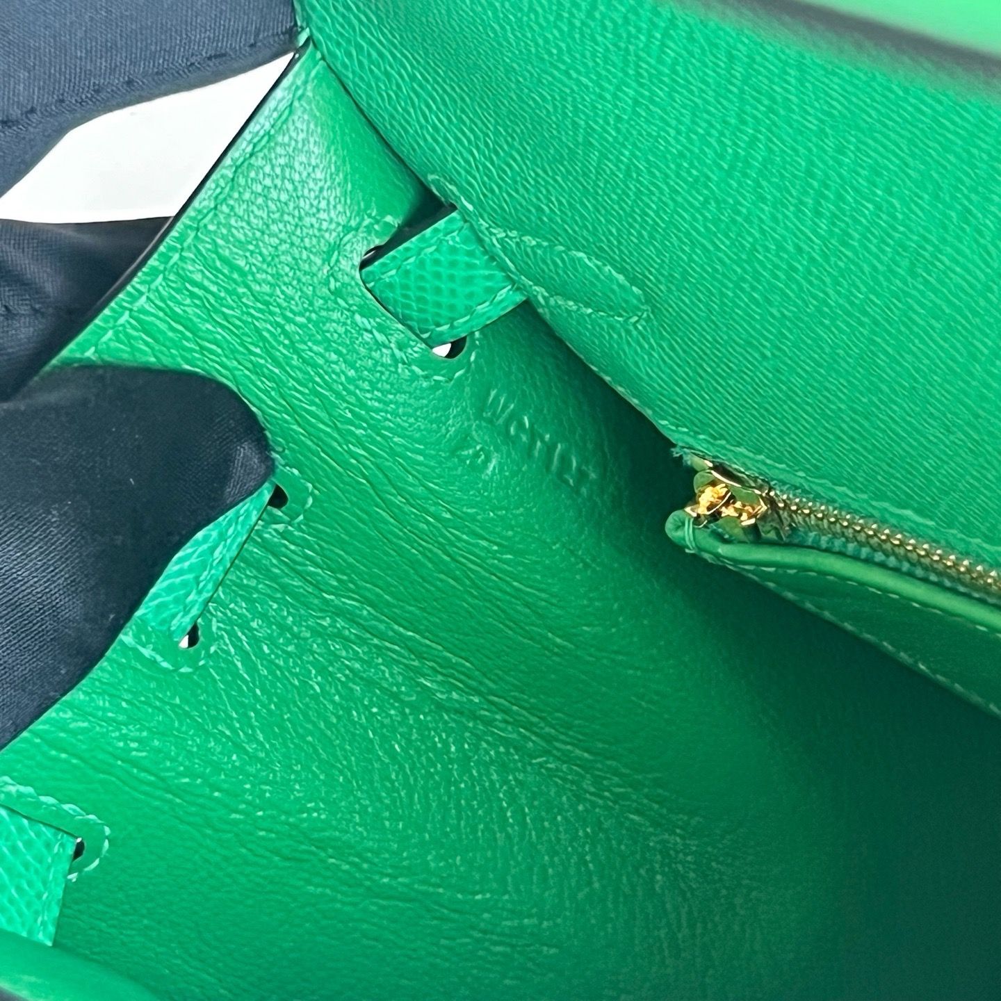 Hermes Kelly Sellier 25 Handmade Bag in Cactus Epsom Calfskin - Image 8