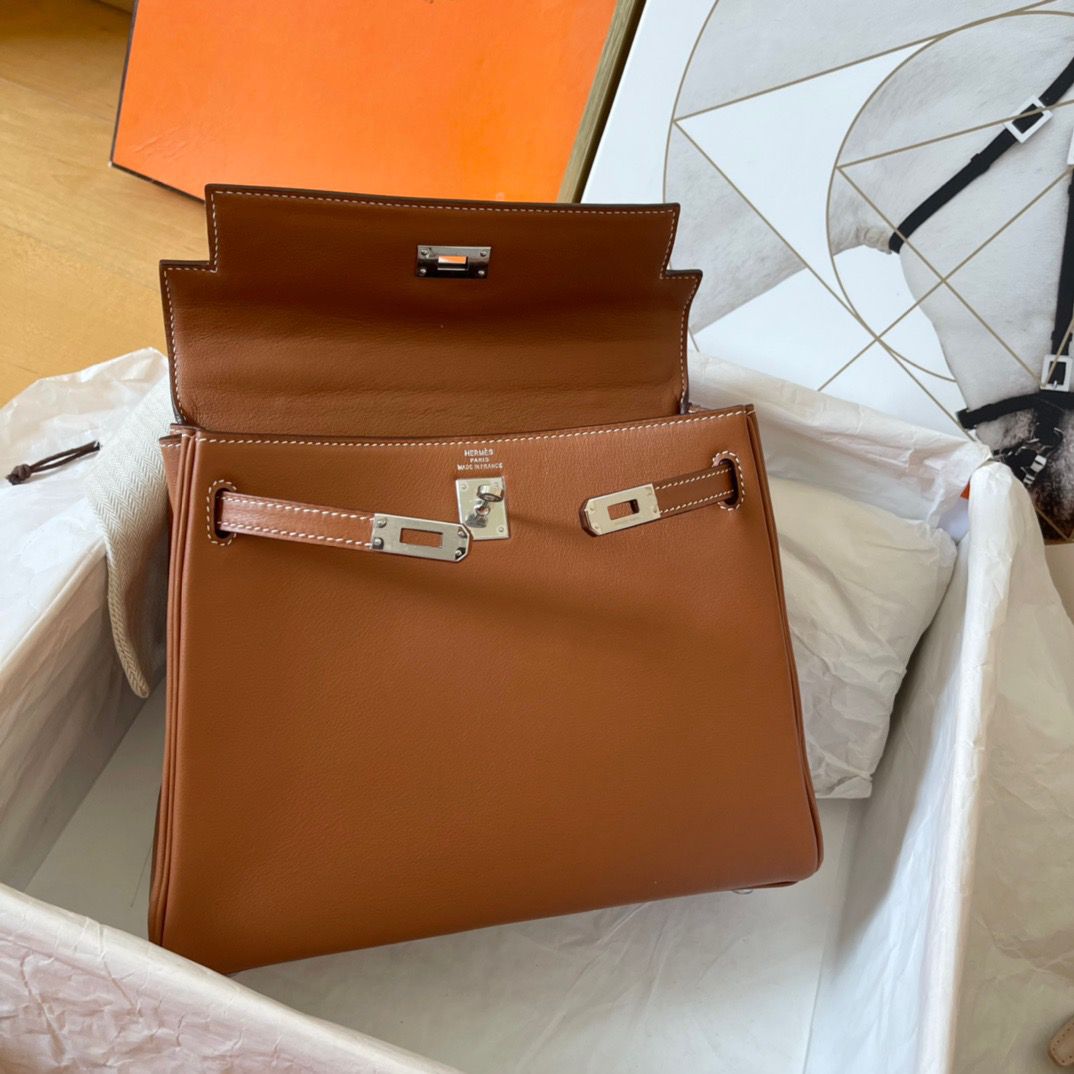 Hermes Kelly Retourne 25 Handmade Bag In Gold Swift Calfskin - Image 7