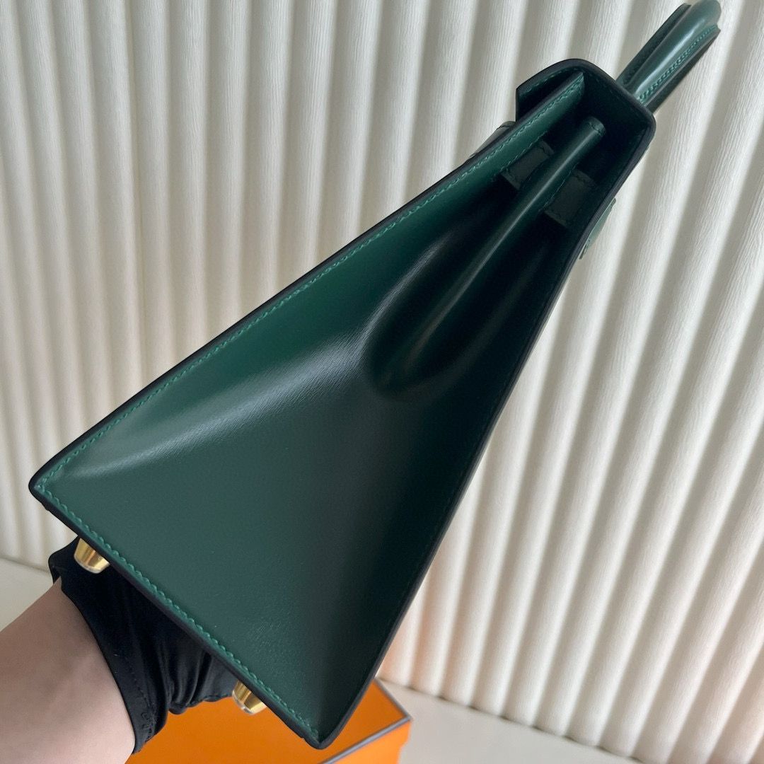 Hermes Kelly Sellier 28 Handmade Bag in Vert Fonce Box Calfskin - Image 7