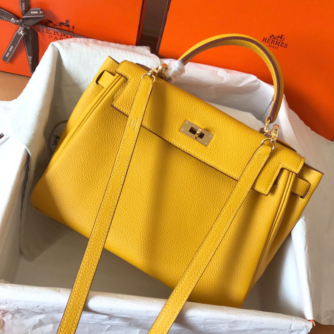 Hermes Kelly Retourne 28 Handmade Bag In Jaune Ambre Clemence Leather - Image 3