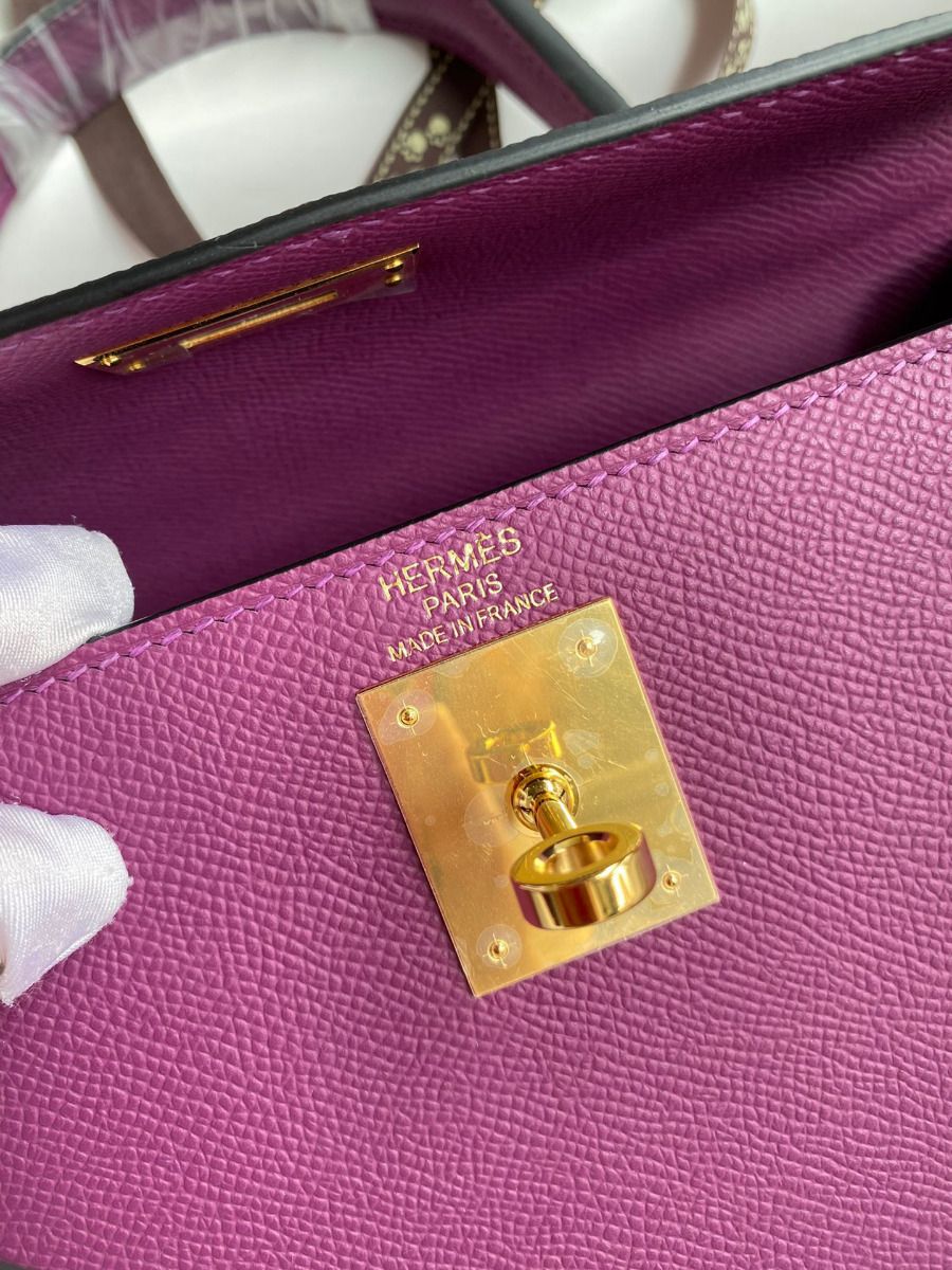 Hermes Kelly Sellier 28 Handmade Bag In Anemone Epsom Calfskin - Image 8