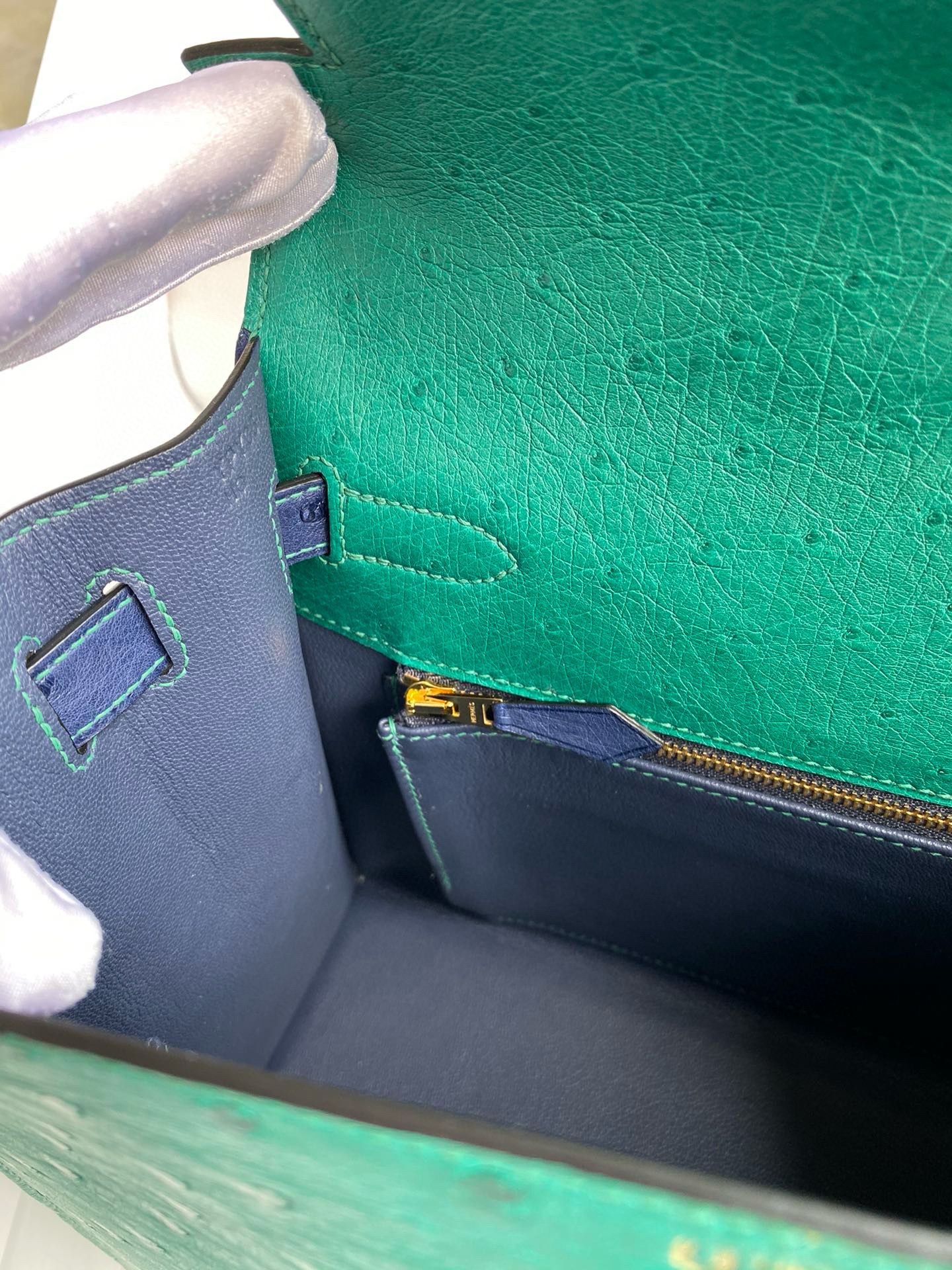 Hermes HSS Kelly 28 Bicolor Bag in Vert Vertigo and Blue Iris Ostrich Leather - Image 10