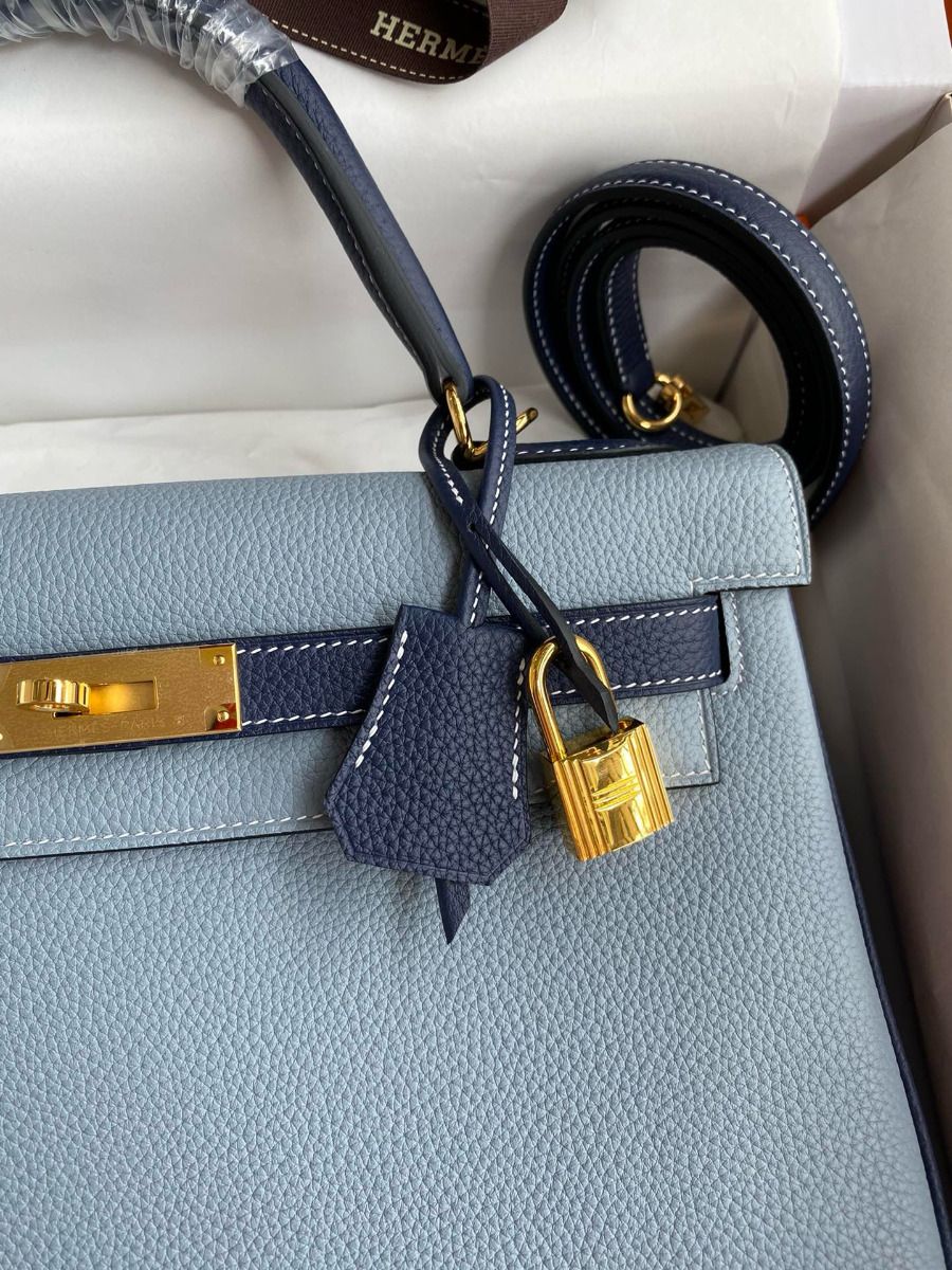 Hermes HSS Kelly 32 Bicolor Bag in Blue Lin and Blue Clemence Leather - Image 4