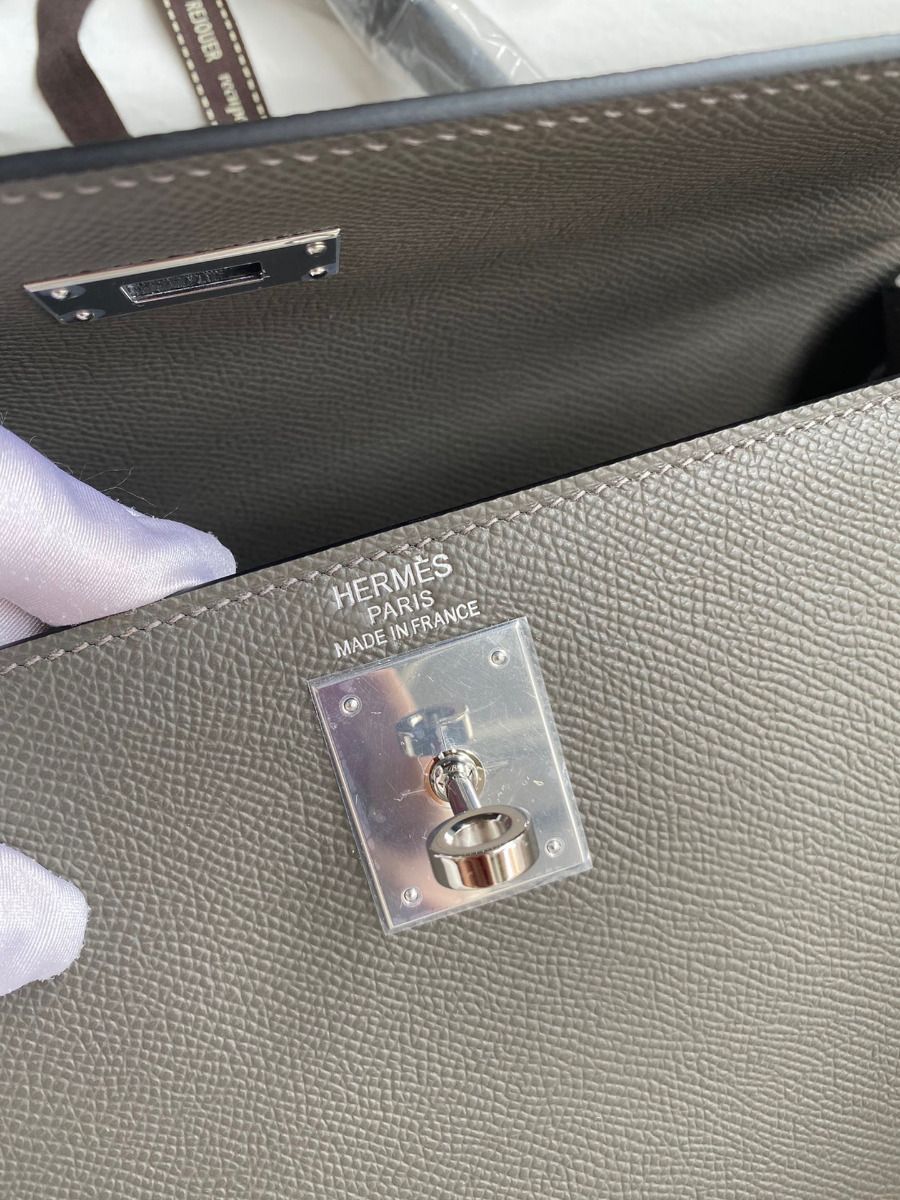 Hermes Kelly Sellier 32 Handmade Bag In Etain Epsom Calfskin - Image 8