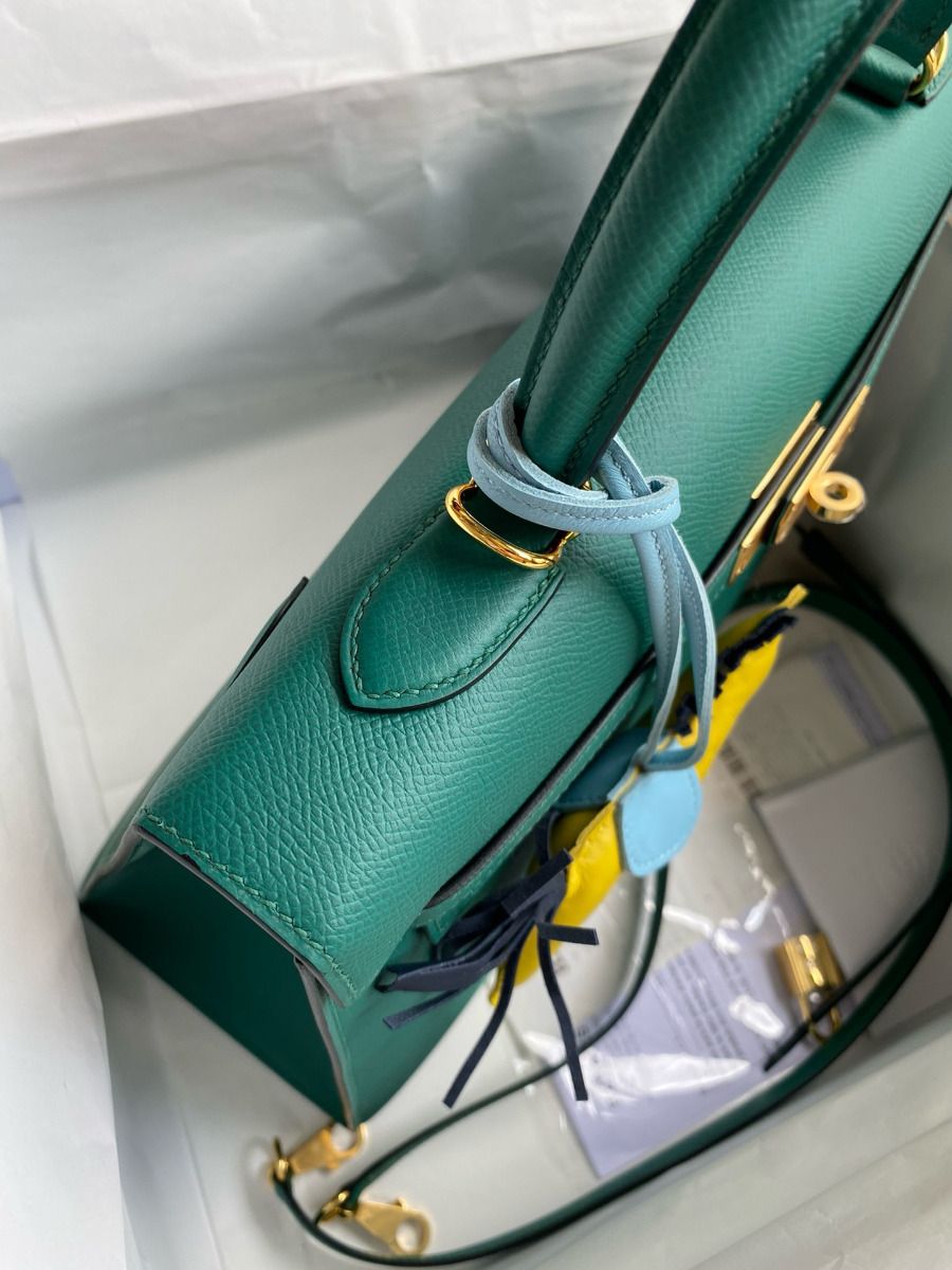 Hermes Kelly Sellier 35 Handmade Bag In Malachite Epsom Calfskin - Image 7