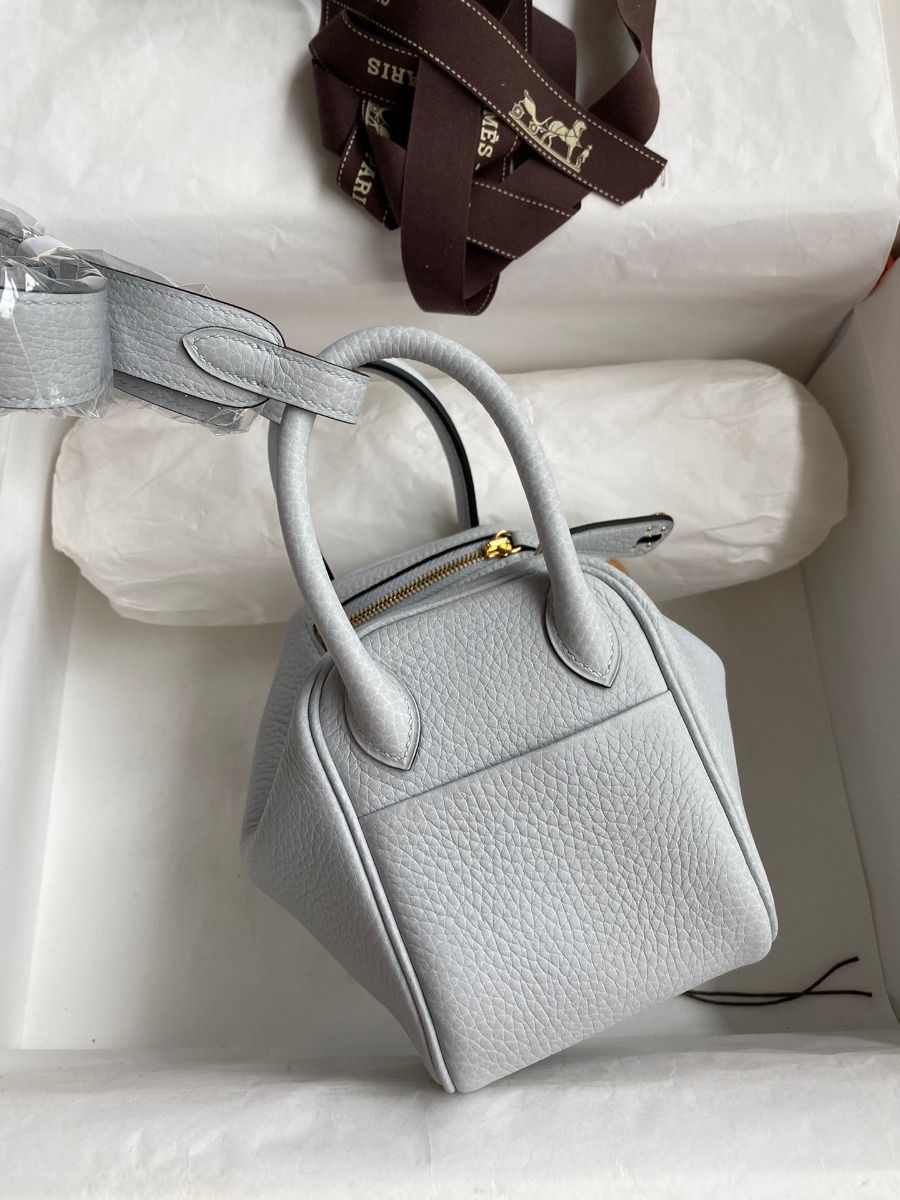 Hermes Mini Lindy Handmade Bag In Blue Brume Clemence Leather - Image 3