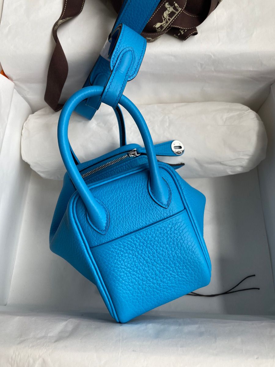 Hermes Mini Lindy Handmade Bag In Blue Frida Clemence Leather - Image 3