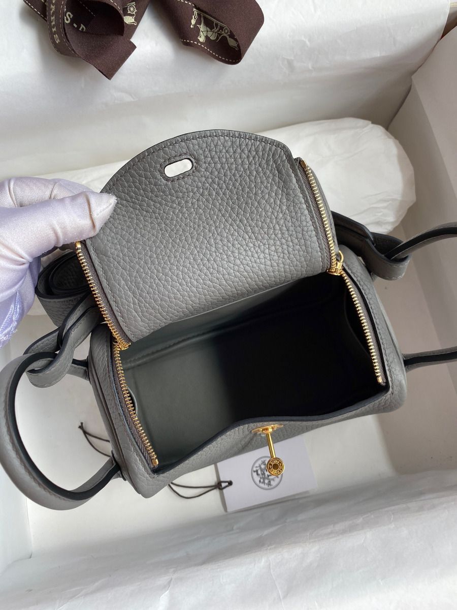 Hermes Mini Lindy Handmade Bag In Gris Meyer Clemence Leather - Image 9