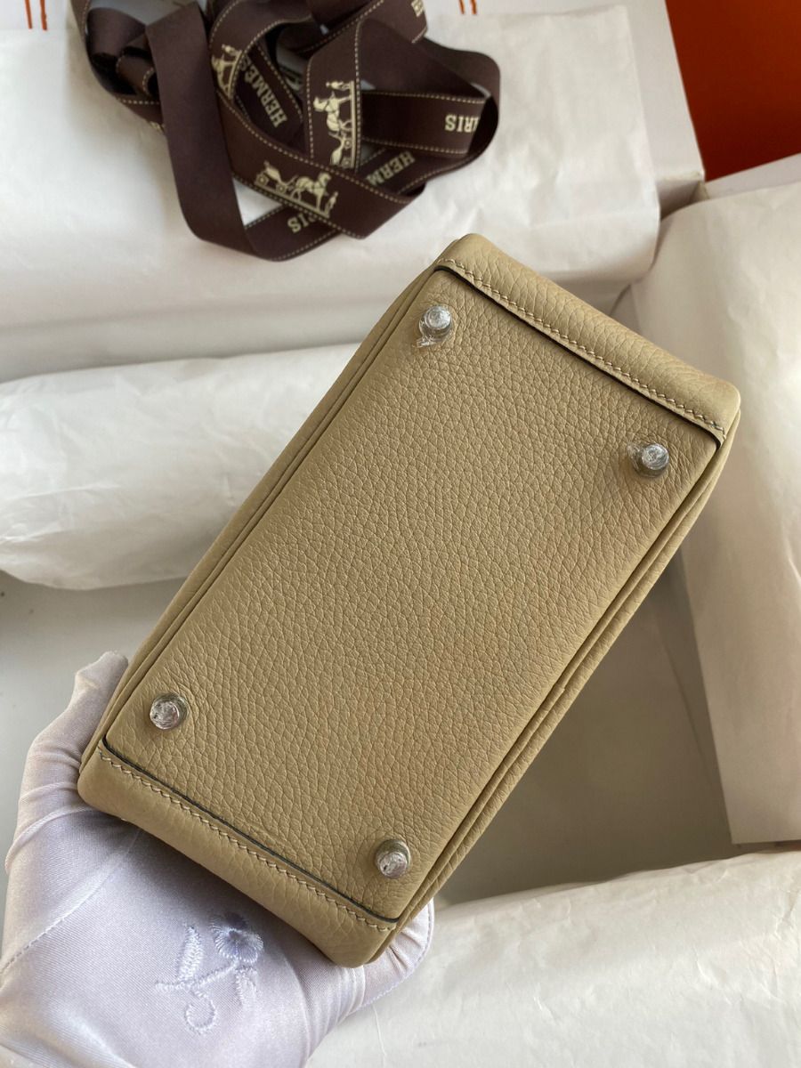 Hermes Mini Lindy Handmade Bag In Trench Clemence Leather - Image 9
