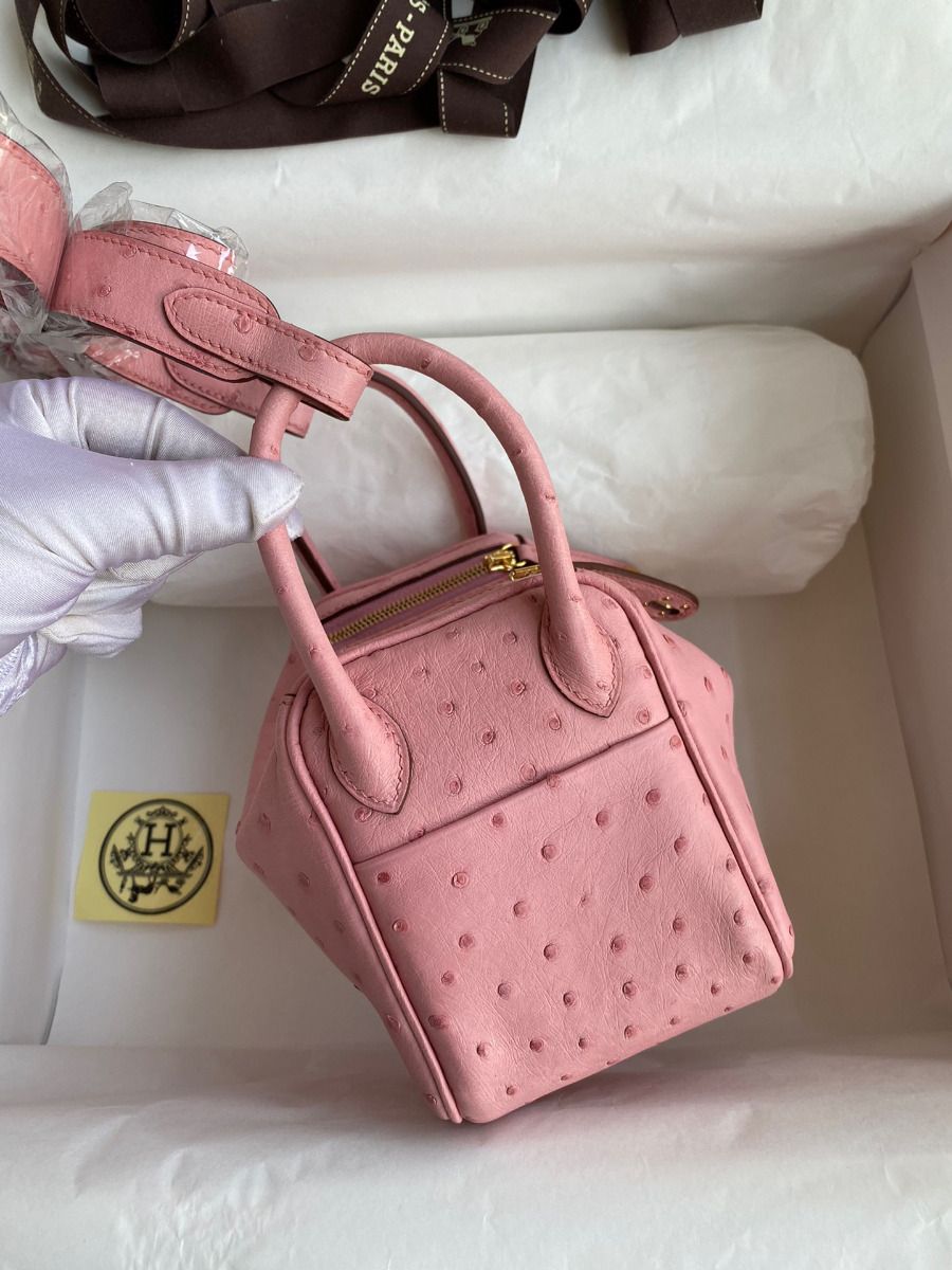 Hermes Mini Lindy Handmade Bag In Rose Sakura Ostrich Leather - Image 3