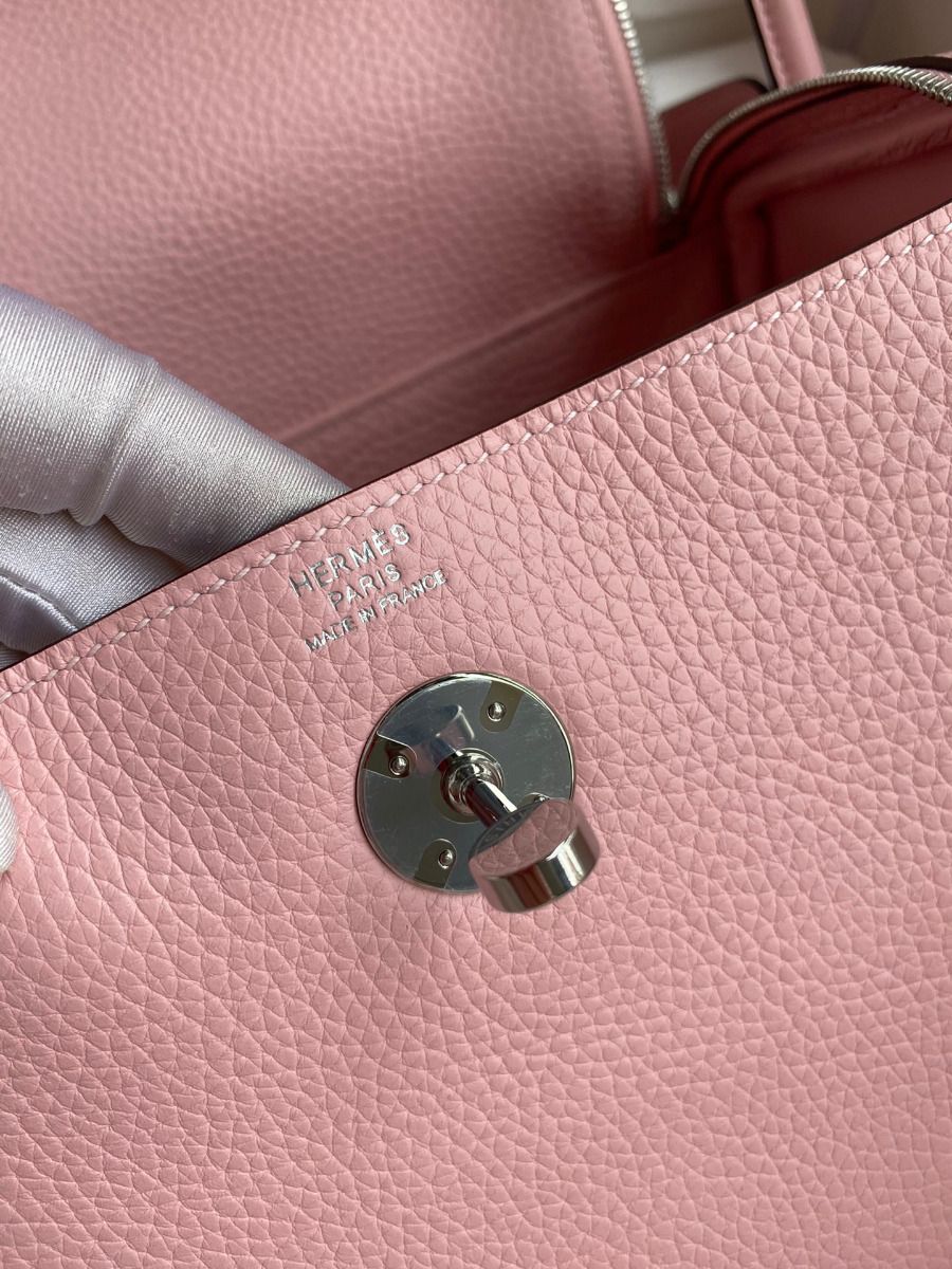 Hermes Lindy 26 Handmade Bag In Rose Sakura Clemence Leather - Image 10