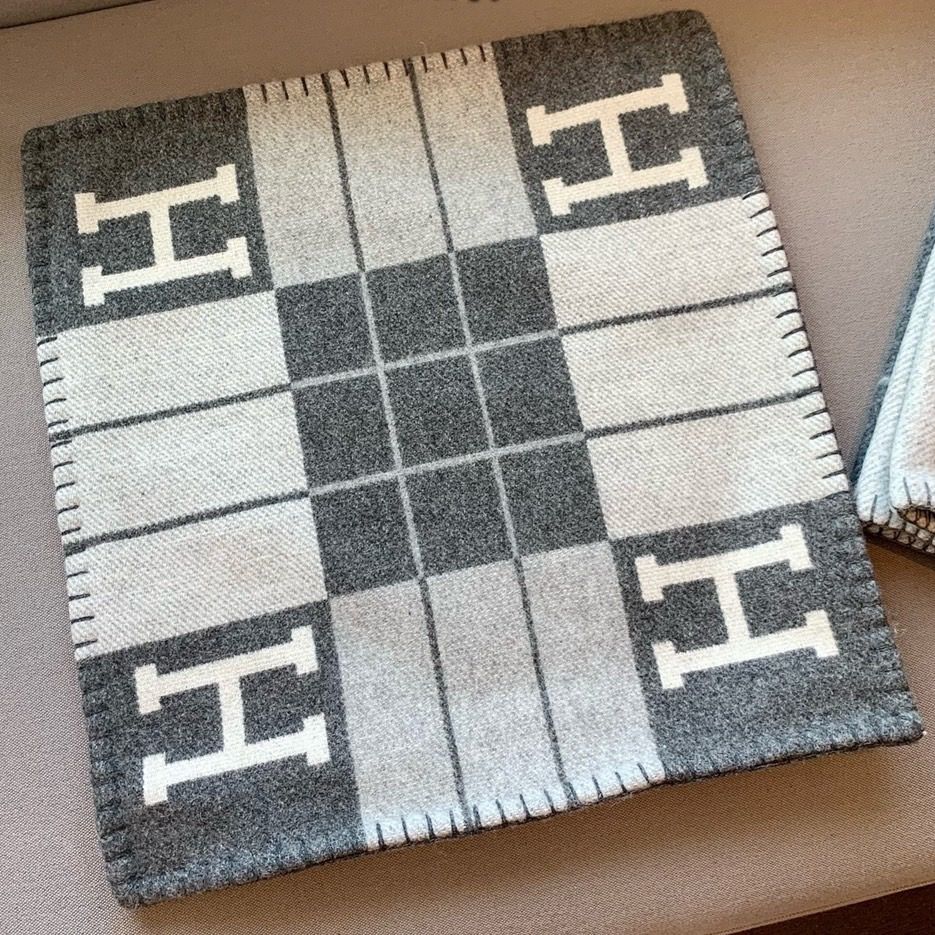 Hermes Grey Small Avalon III Pillow Cover - Image 6