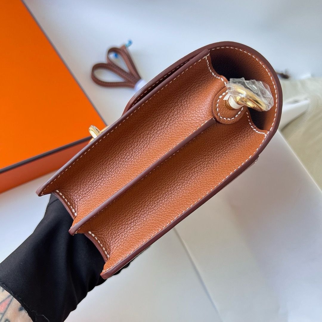 Hermes Roulis Mini 18 Bag in Gold Evercolor Calfskin - Image 5