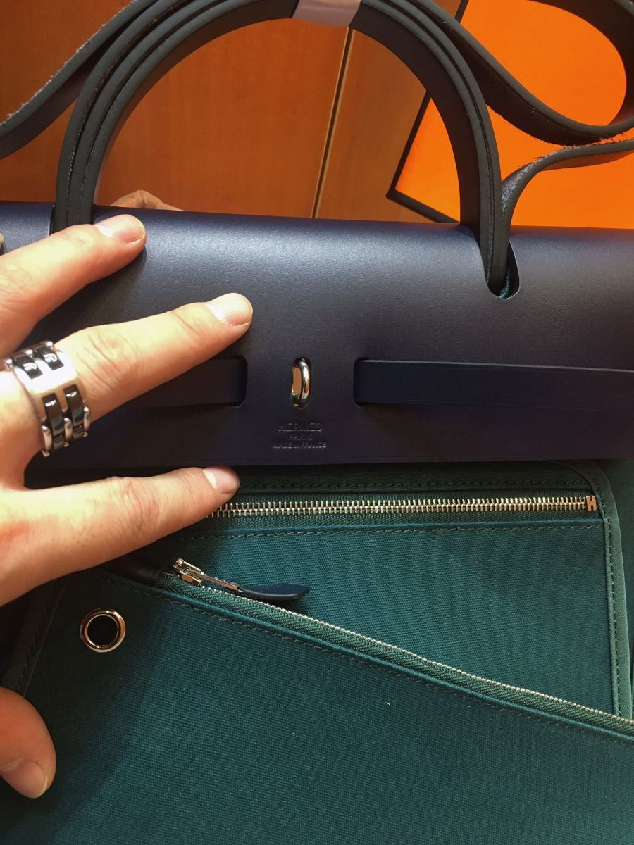 Hermes Herbag Zip 31cm Bag In Navy And Green - Image 8