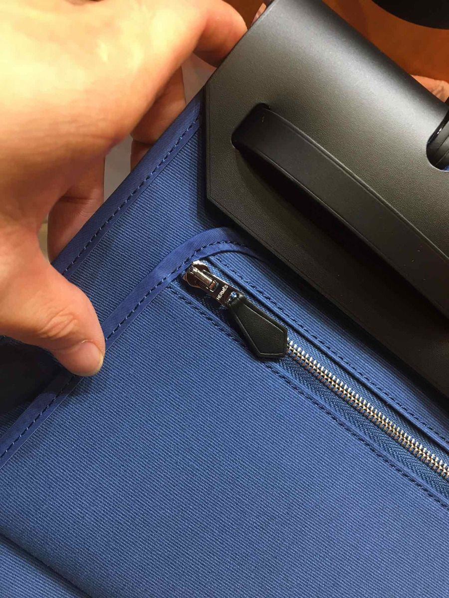 Hermes Herbag Zip 31cm Bag In Black And Blue - Image 10