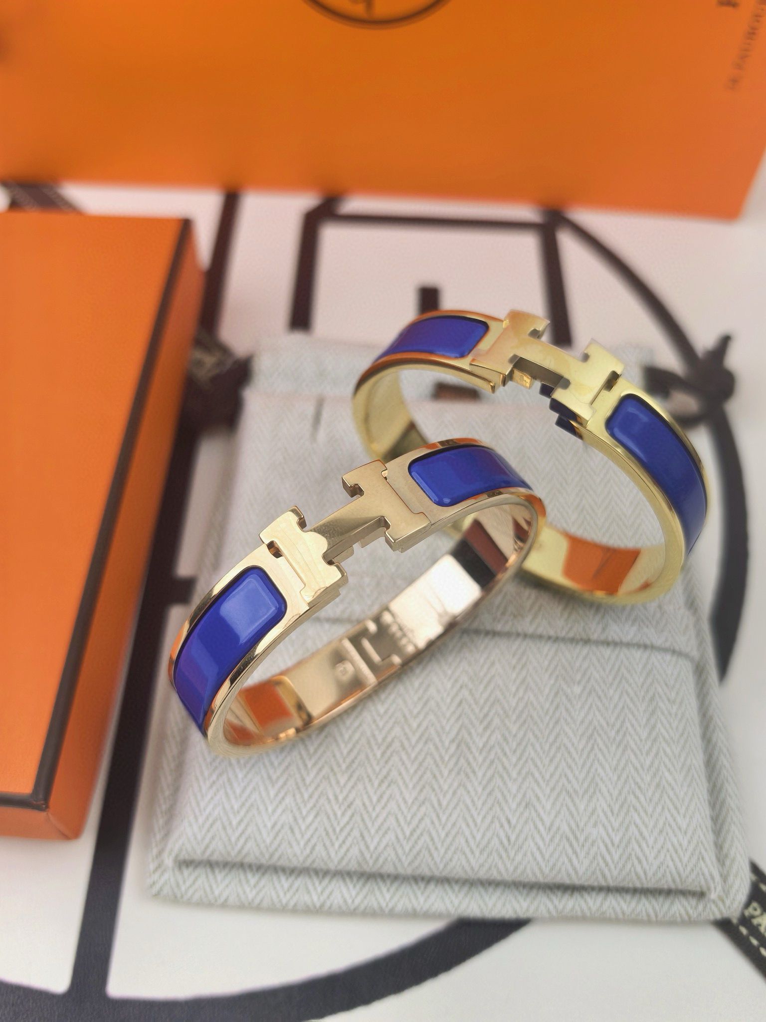 Hermes Blue Enamel Clic H Bracelet - Image 6