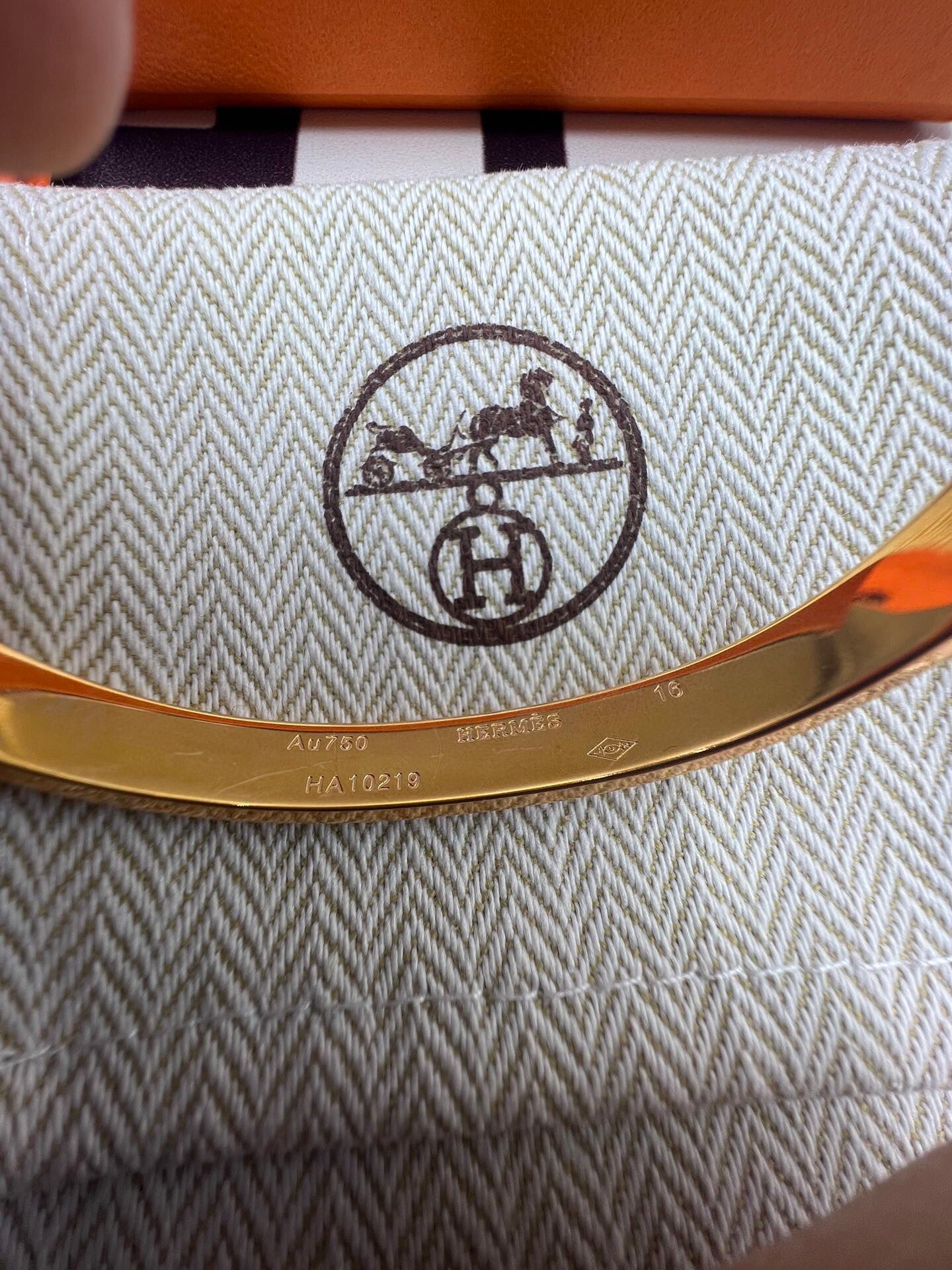 Hermes Small Kelly Bracelet with Full Diamonds - Image 8