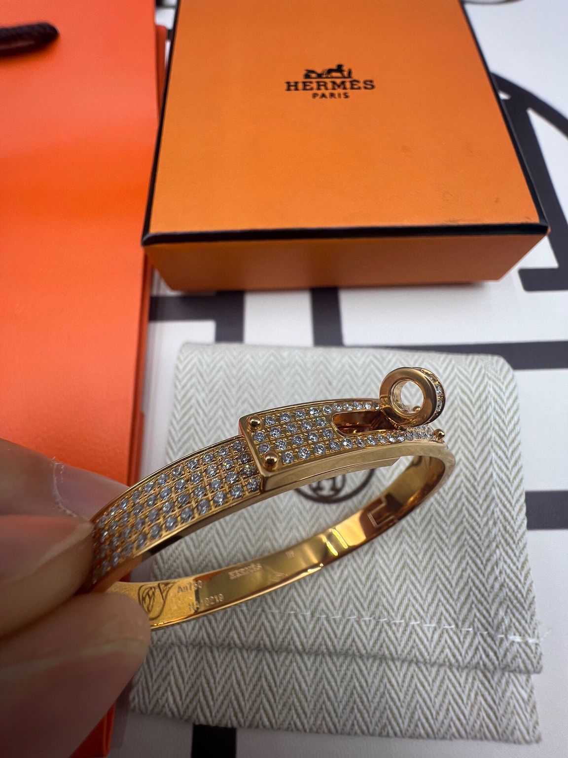Hermes Small Kelly Bracelet with Full Diamonds - Image 9