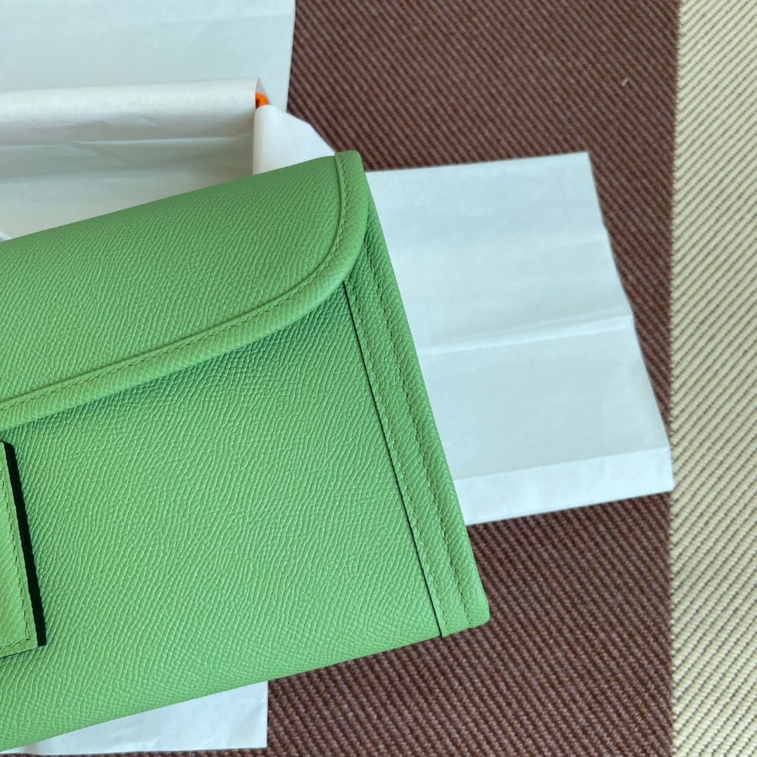 Hermes Jige Elan 29 Clutch Bag In Vert Criquet Epsom Leather - Image 5
