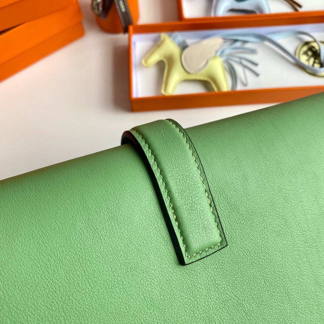 Hermes Jige Elan 29 Clutch Bag In Vert Criquet Swift Calfskin - Image 6